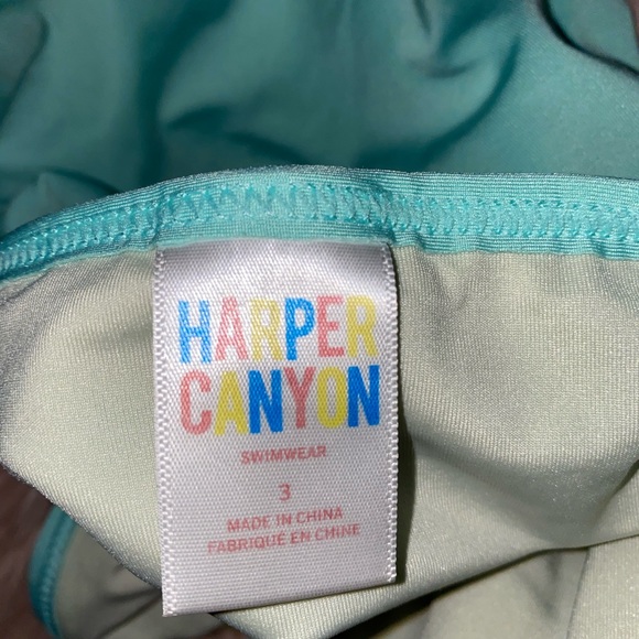 Baby Girl’s swimsuit - Picture 4 of 4